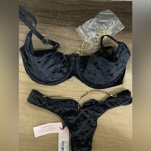 Agent provocateur Kati Bra (34 D) and Brazilian Panty (2) set. BNWT.